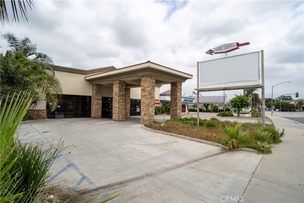 Commercial at 537 S Glendora Avenue, West Covina — photo 3 of 12