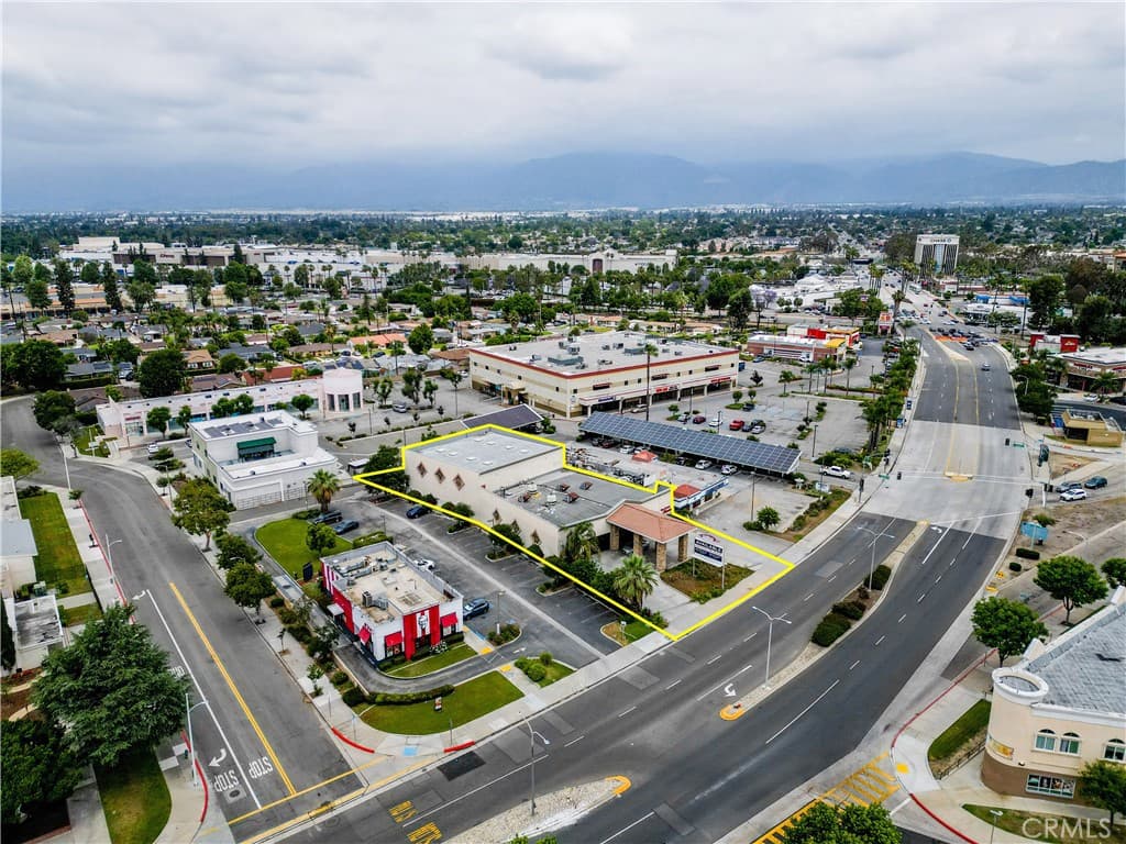 Commercial at 537 S Glendora Avenue, West Covina — photo 10 of 12