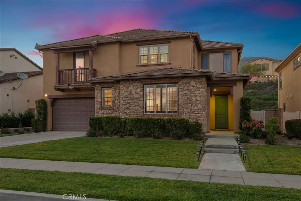 Home at 885 E Manresa, Azusa — photo 2 of 12