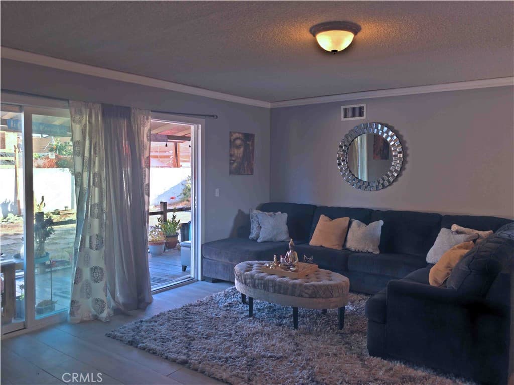Home at 3914 Hornbrook, Baldwin Park — photo 5 of 12