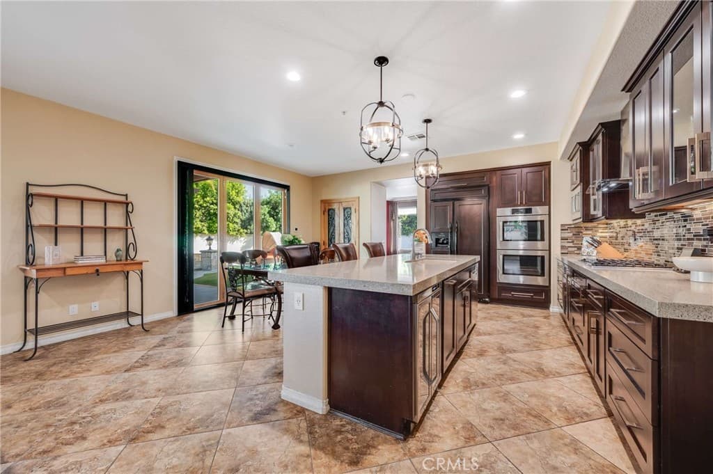 Home at 6137 Ridgemont, La Verne — photo 9 of 12