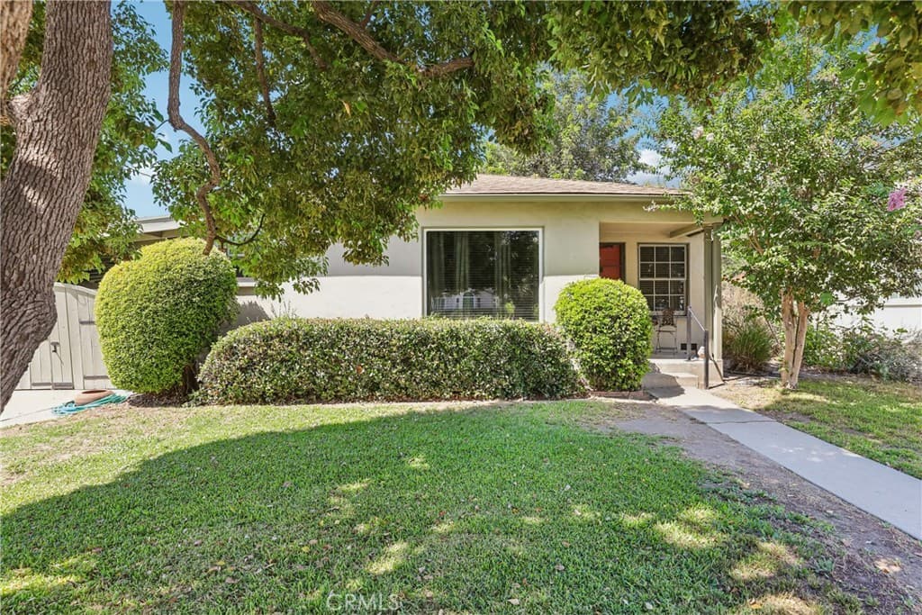 Home at 2515 Treelane Avenue, Monrovia — photo 1 of 12