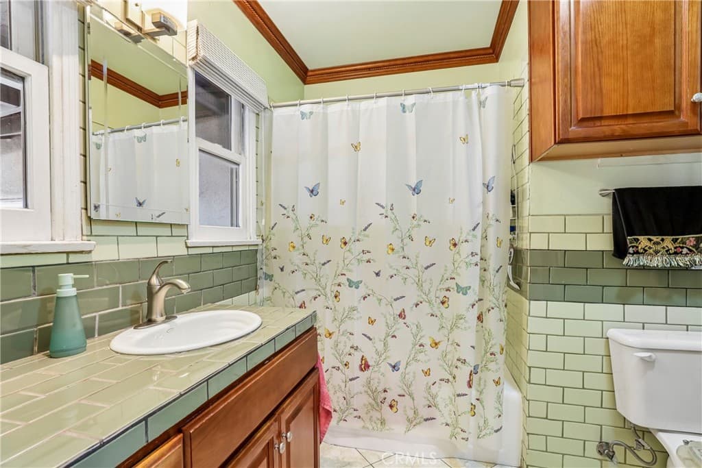 Home at 2515 Treelane Avenue, Monrovia — photo 11 of 12