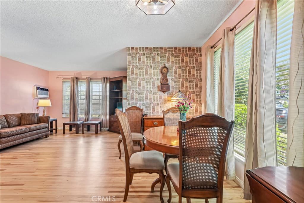 Home at 2515 Treelane Avenue, Monrovia — photo 6 of 12