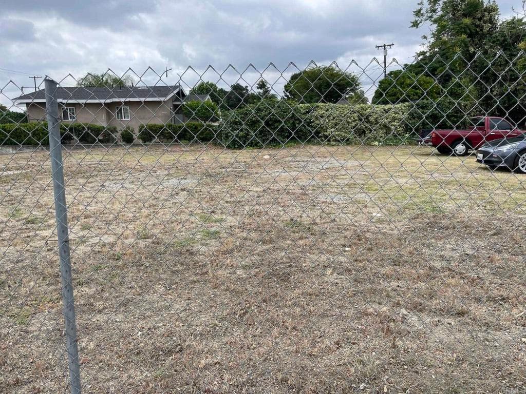 Home at 796 Philadelphia Street, Pomona — photo 9 of 12