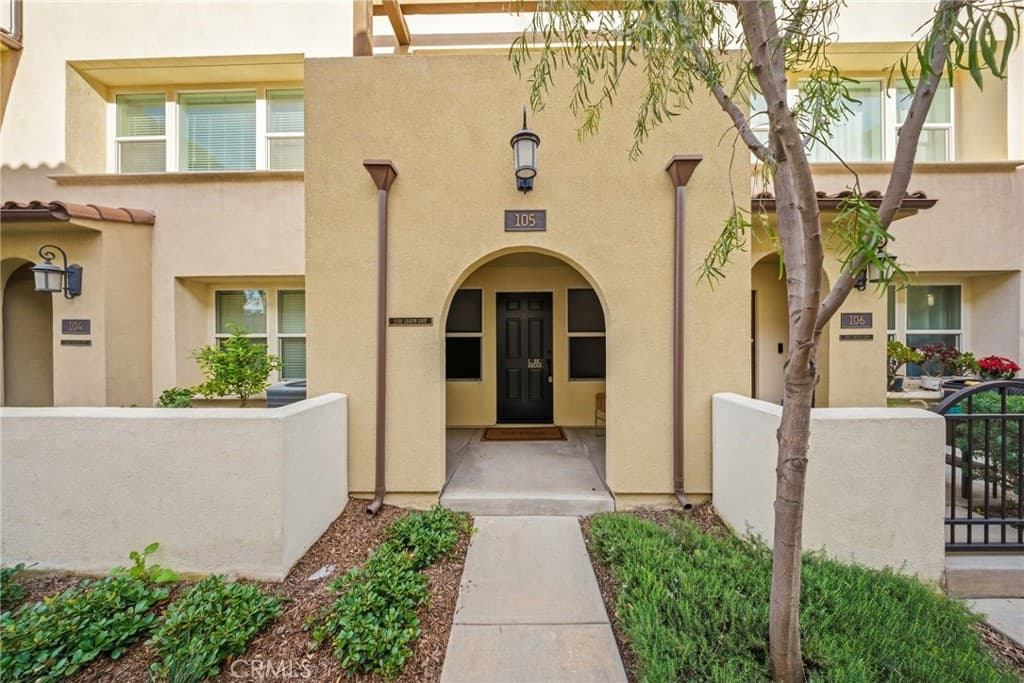 Townhouse at 11130 Legion Loop 105, El Monte — photo 2 of 12