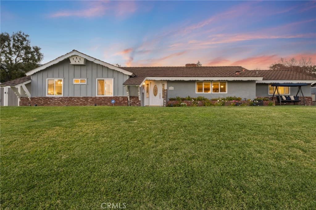 Home at 735 E Sierra Madre, Glendora — photo 6 of 12