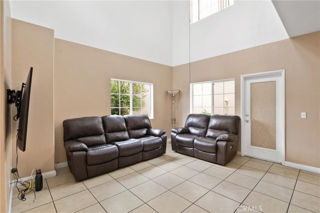 Home at 10988 Las Flores, El Monte — photo 6 of 12