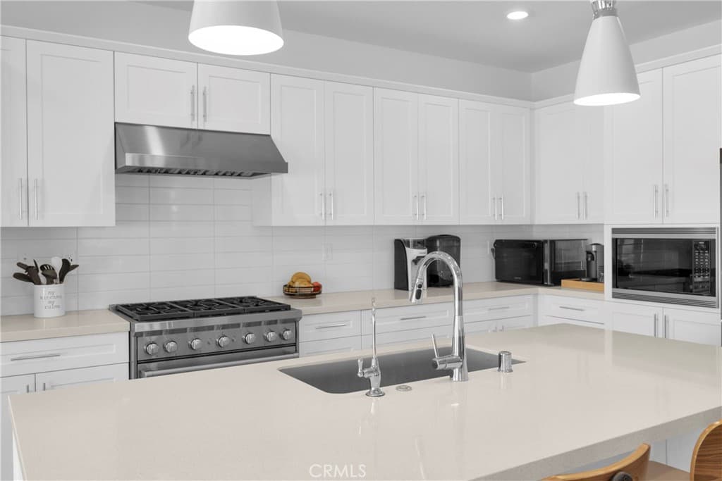 Home at 4130 Wildflower Way, La Verne — photo 8 of 12