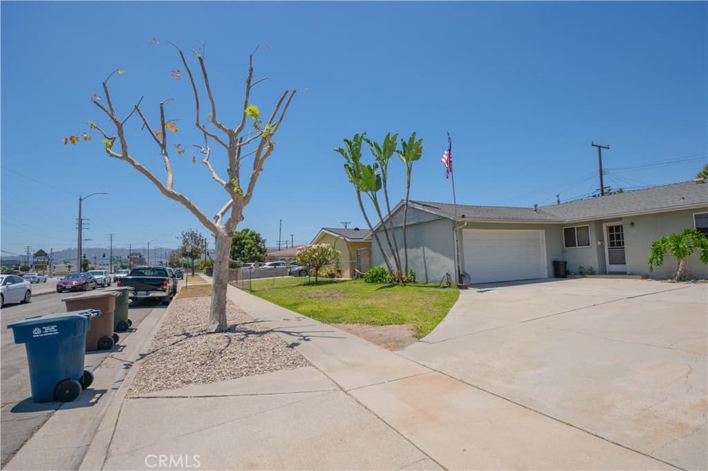 Home at 343 N Sunset, La Puente — photo 5 of 12