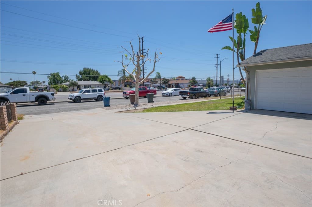 Home at 343 N Sunset, La Puente — photo 6 of 12
