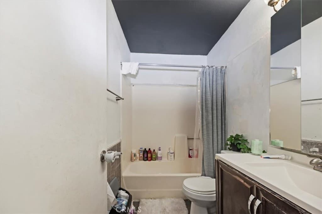 Home at 435 Leverett, La Puente — photo 6 of 12