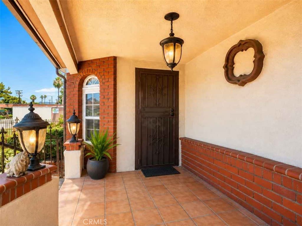 Home at 606 N Park, Pomona — photo 3 of 12