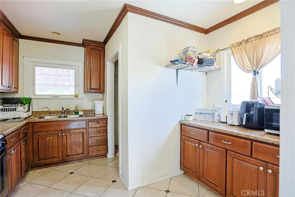Home at 2811 Lexington, El Monte — photo 8 of 12