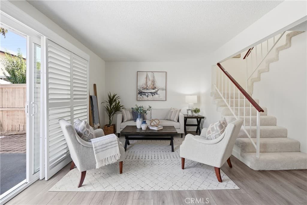 Townhouse at 321 W Hermitage, Azusa — photo 4 of 12