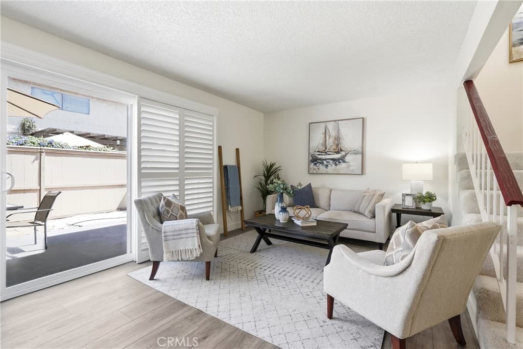 Townhouse at 321 W Hermitage, Azusa — photo 5 of 12