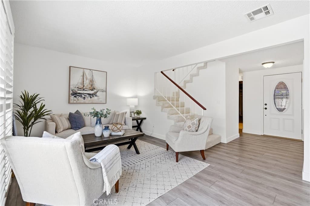 Townhouse at 321 W Hermitage, Azusa — photo 6 of 12