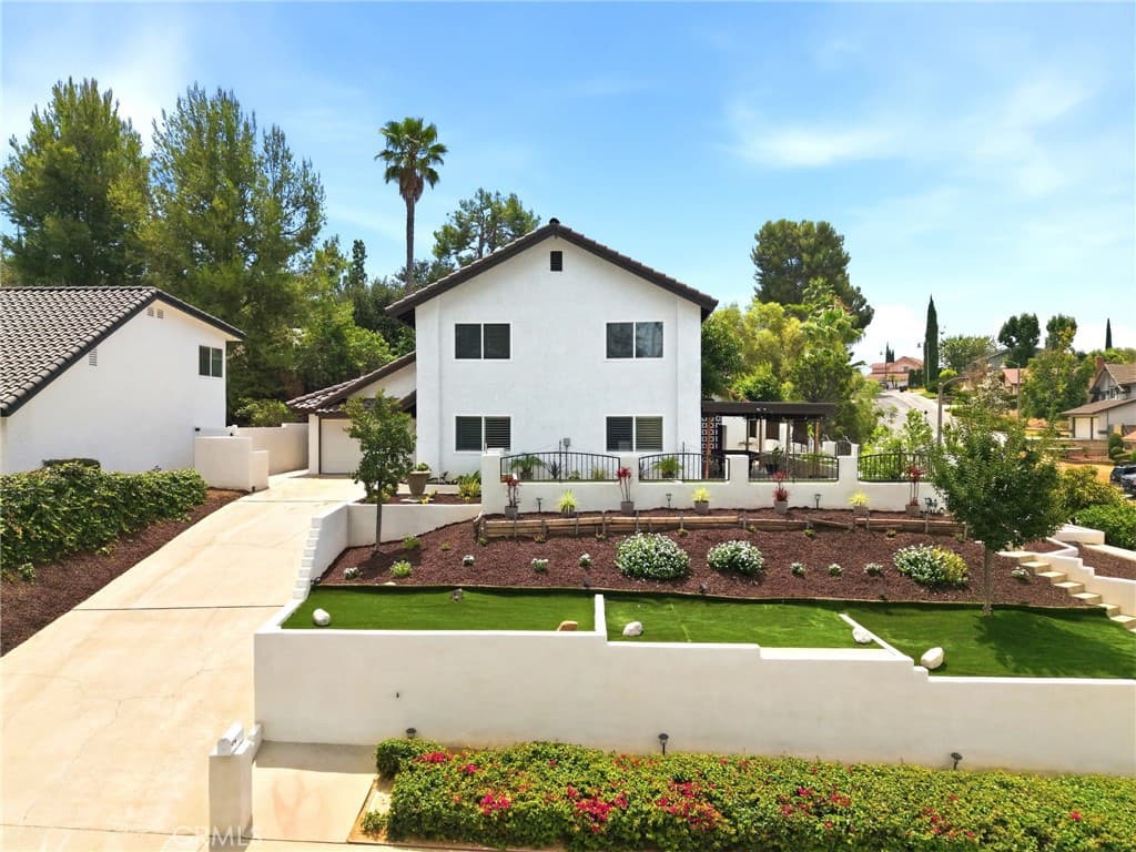 Home at 20400 Lake Canyon Drive, Walnut — photo 3 of 12