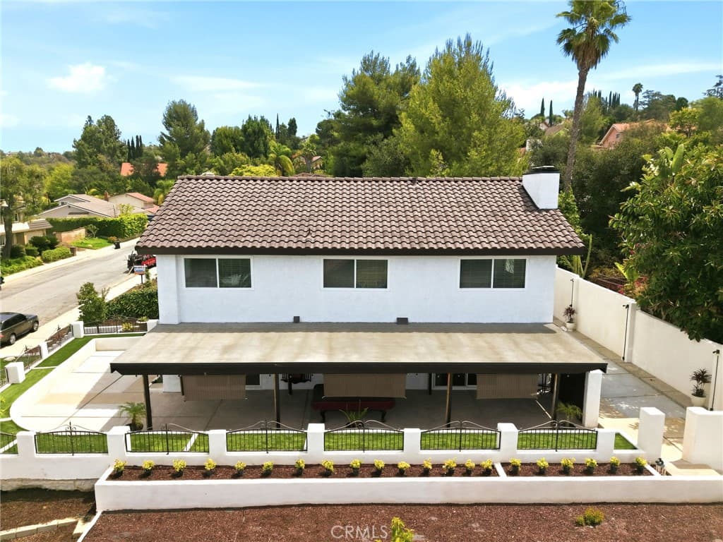 Home at 20400 Lake Canyon Drive, Walnut — photo 8 of 12