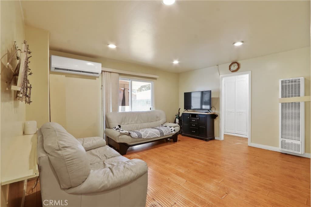 Home at 332 S Azusa Avenue, Azusa — photo 5 of 12