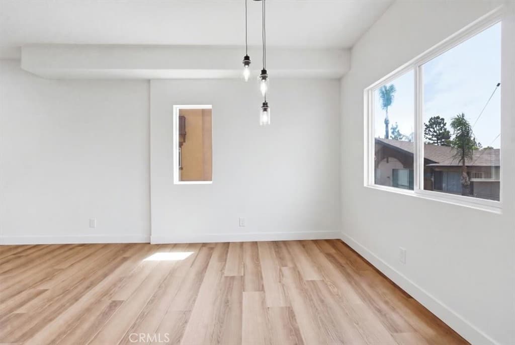 Townhouse at 511 N Lark Ellen E, Covina — photo 11 of 12