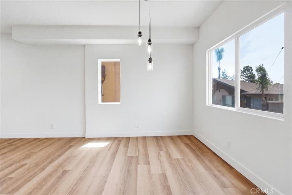 Townhouse at 511 N Lark Ellen J, Covina — photo 7 of 12