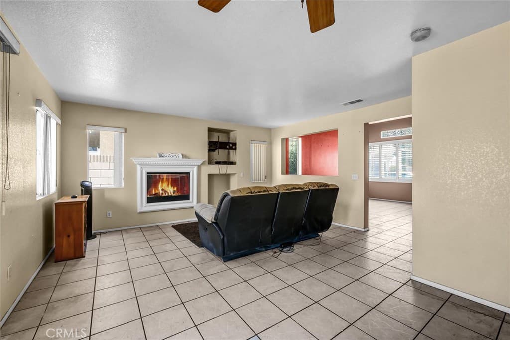 Home at 1813 Mirador, Azusa — photo 6 of 12