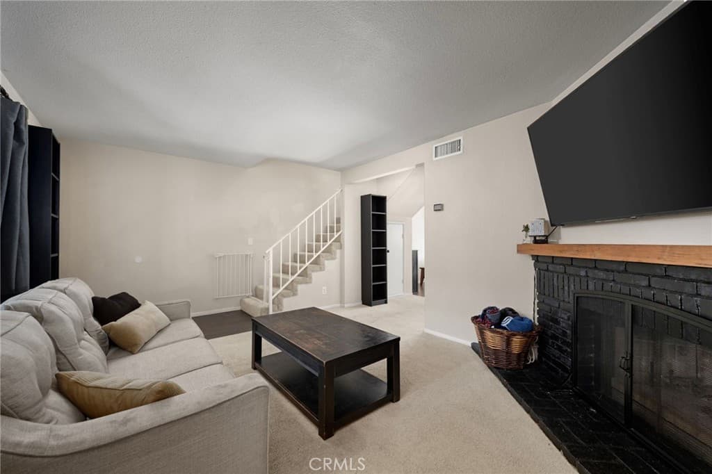 Condo at 15216 Shadybend Drive 69, Hacienda Heights — photo 4 of 12