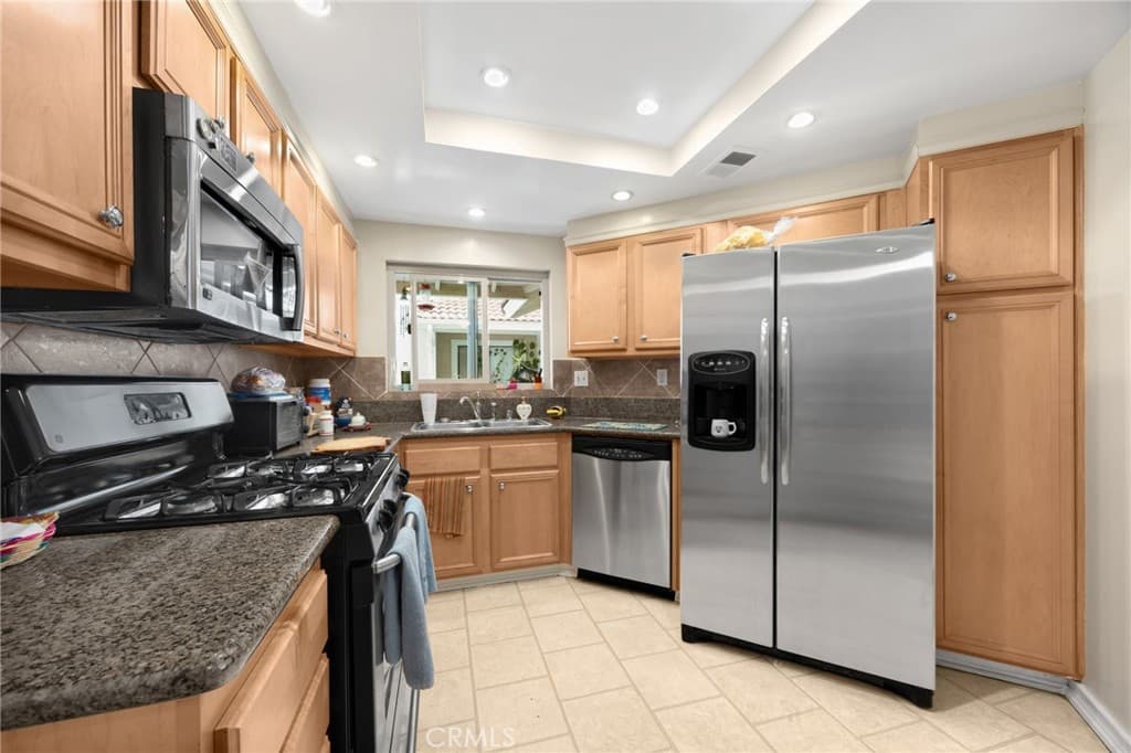 Condo at 2119 Dublin Lane 2, Diamond Bar — photo 7 of 12
