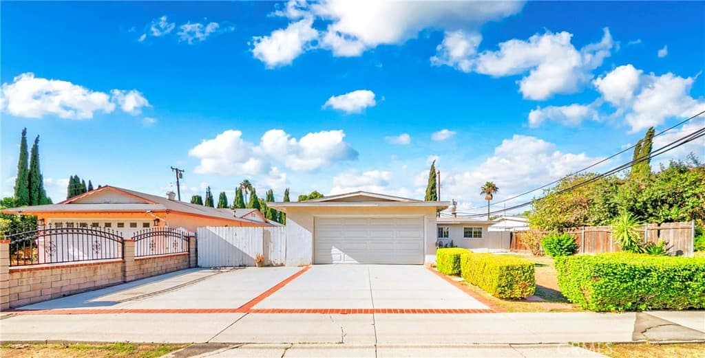 Home at 18667 Aguiro, Rowland Heights — photo 3 of 12