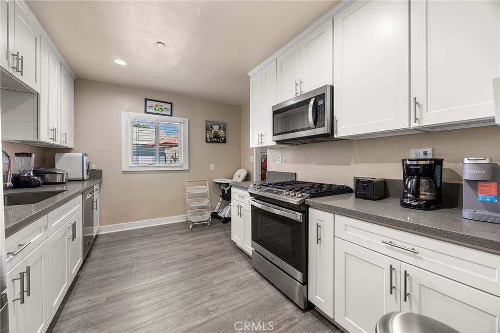 Home at 1955 Cadillac Drive, Pomona — photo 8 of 12