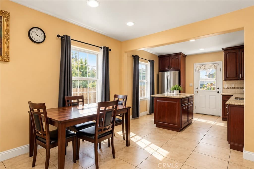 Home at 116 Brisbane Street, Monrovia — photo 5 of 12