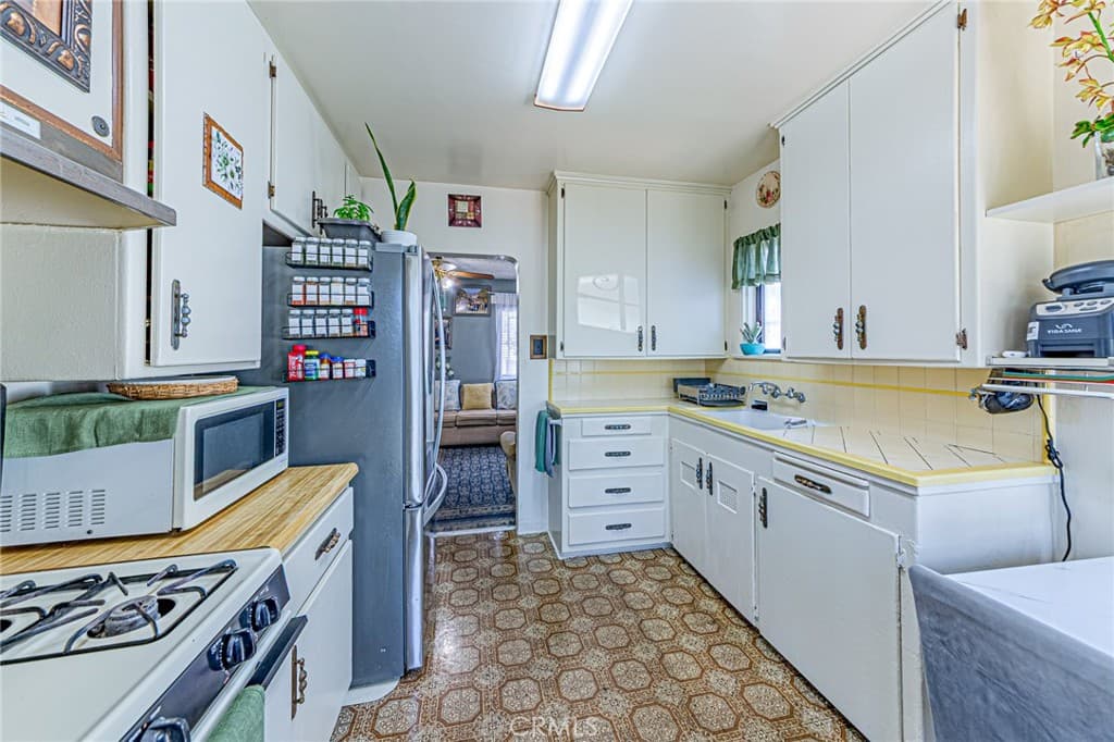 Multi-Family at 1060 S Rebecca, Pomona — photo 5 of 12