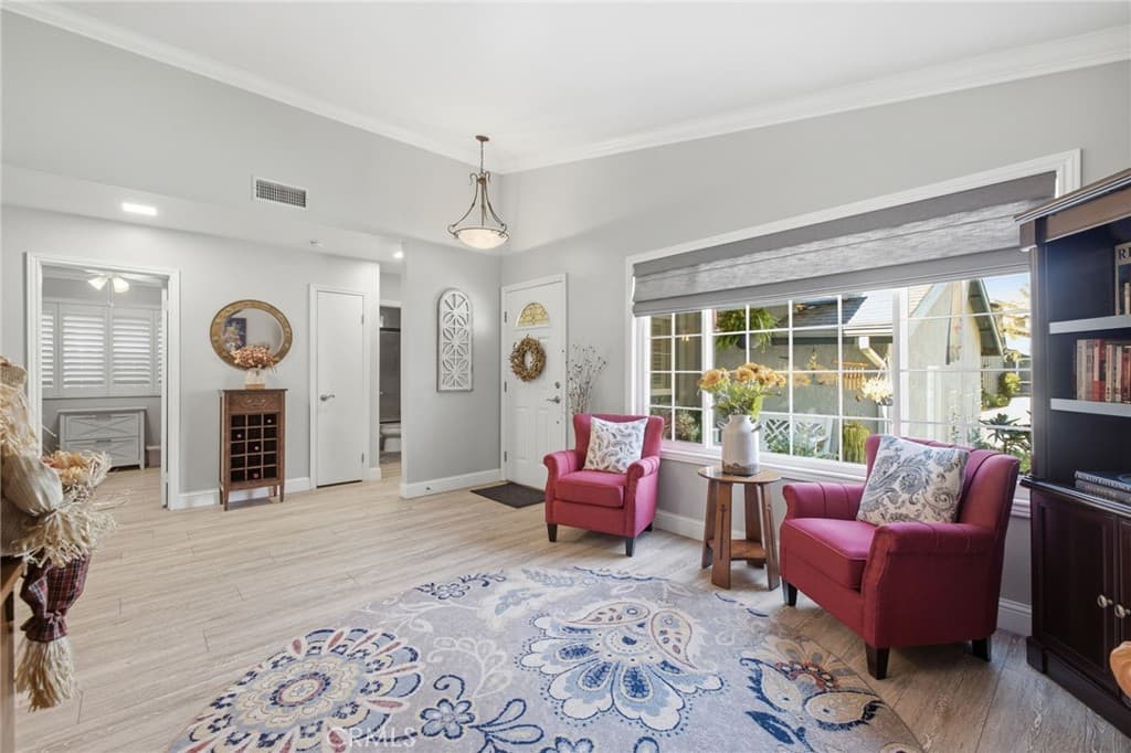 Home at 428 Lupine Place Place, La Verne — photo 11 of 12
