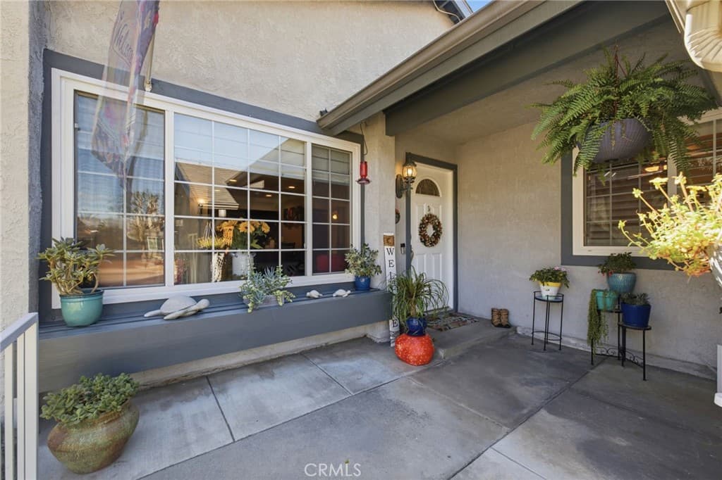 Home at 428 Lupine Place Place, La Verne — photo 4 of 12