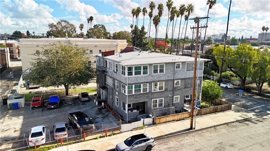 Multi-Family at 285 W Center Street, Pomona — photo 2 of 7