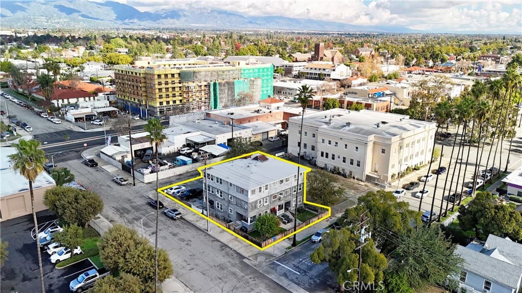 Multi-Family at 285 W Center Street, Pomona — photo 4 of 7