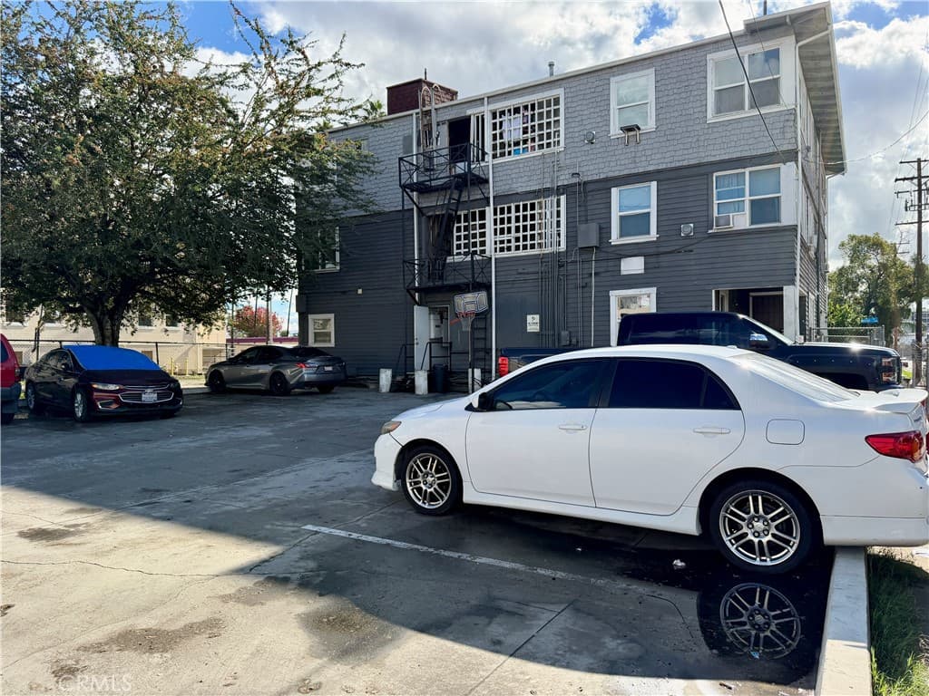 Multi-Family at 285 W Center Street, Pomona — photo 7 of 7