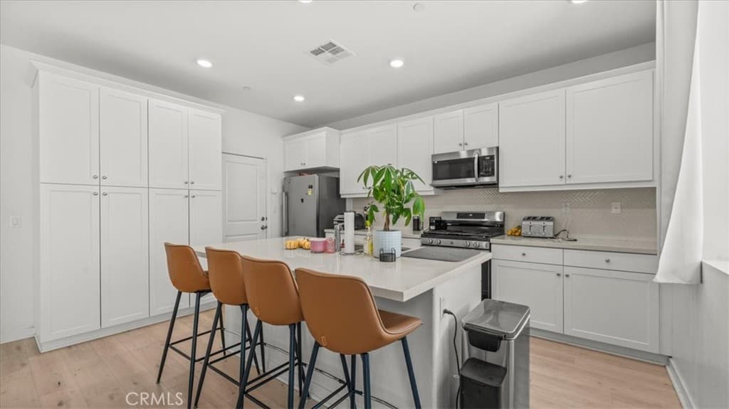 Home at 3092 Acebo Drive, Pomona — photo 8 of 12