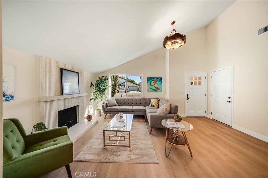 Home at 361 Calle Caballeros, Walnut — photo 6 of 12