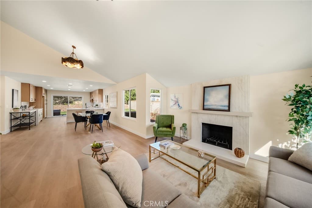 Home at 361 Calle Caballeros, Walnut — photo 8 of 12