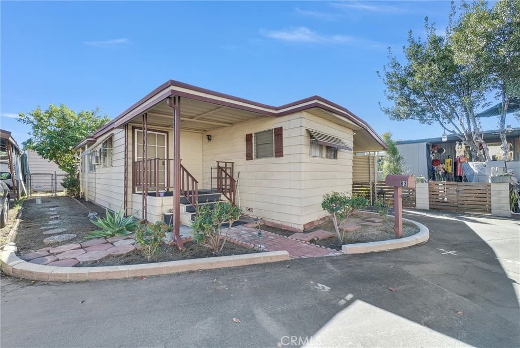 Home at 1380 N Citrus Ave B3, Covina — photo 1 of 12