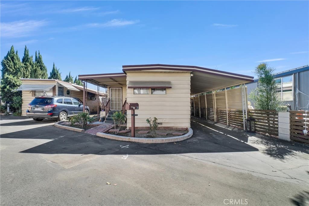 Home at 1380 N Citrus Ave B3, Covina — photo 2 of 12