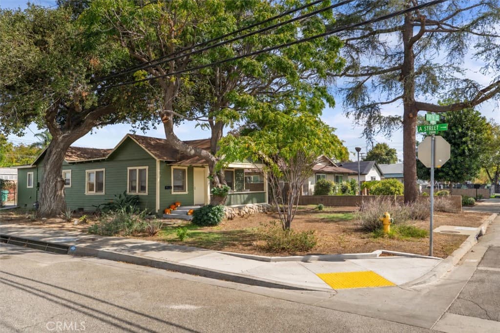 Home at 1809 5th, La Verne — photo 4 of 12