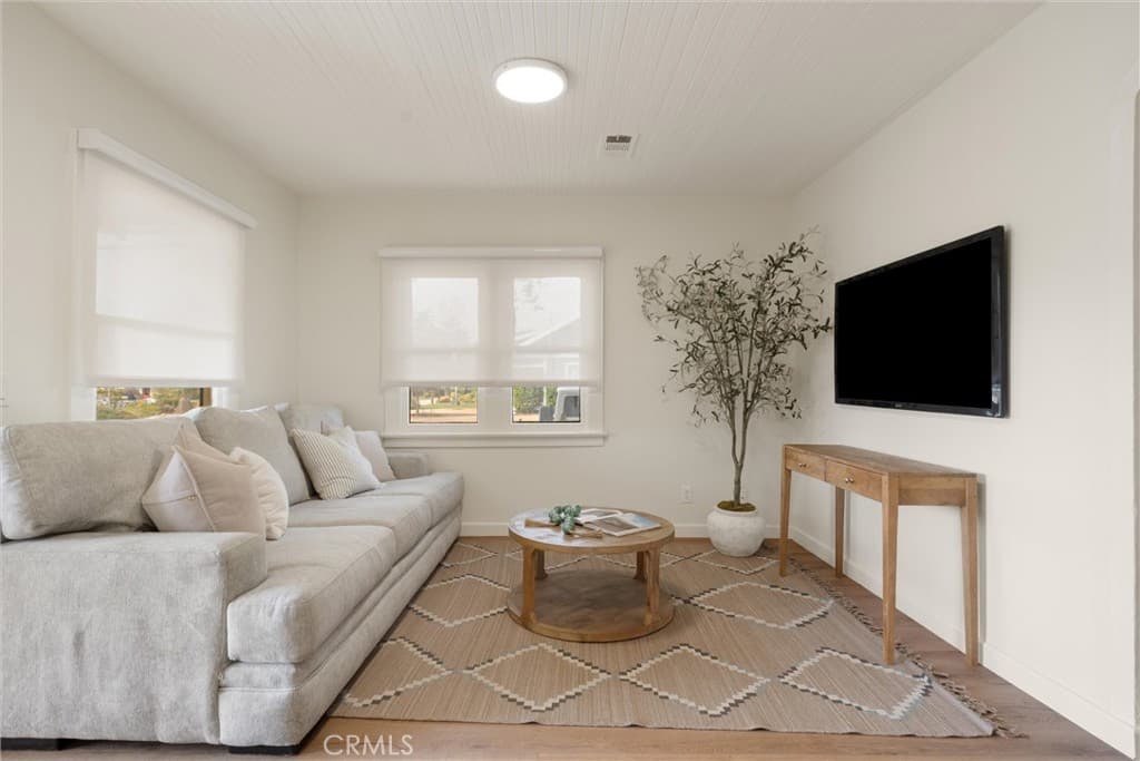 Home at 1809 5th, La Verne — photo 7 of 12