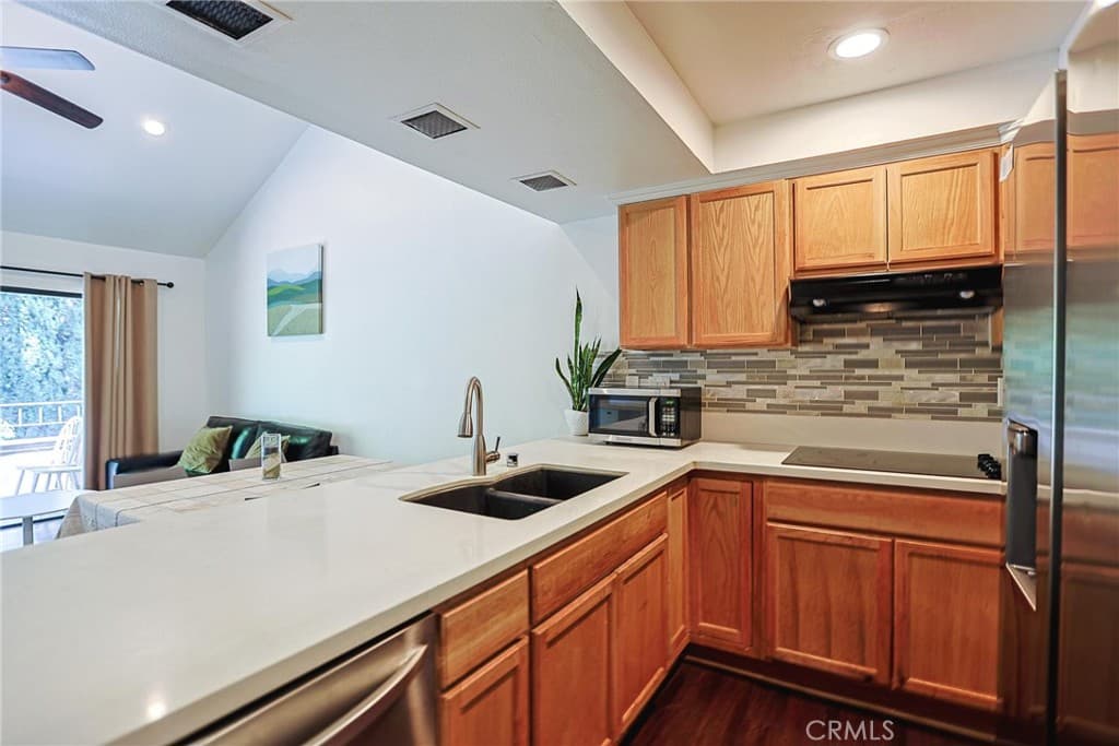 Condo at 356 S Prospectors 83, Diamond Bar — photo 8 of 12