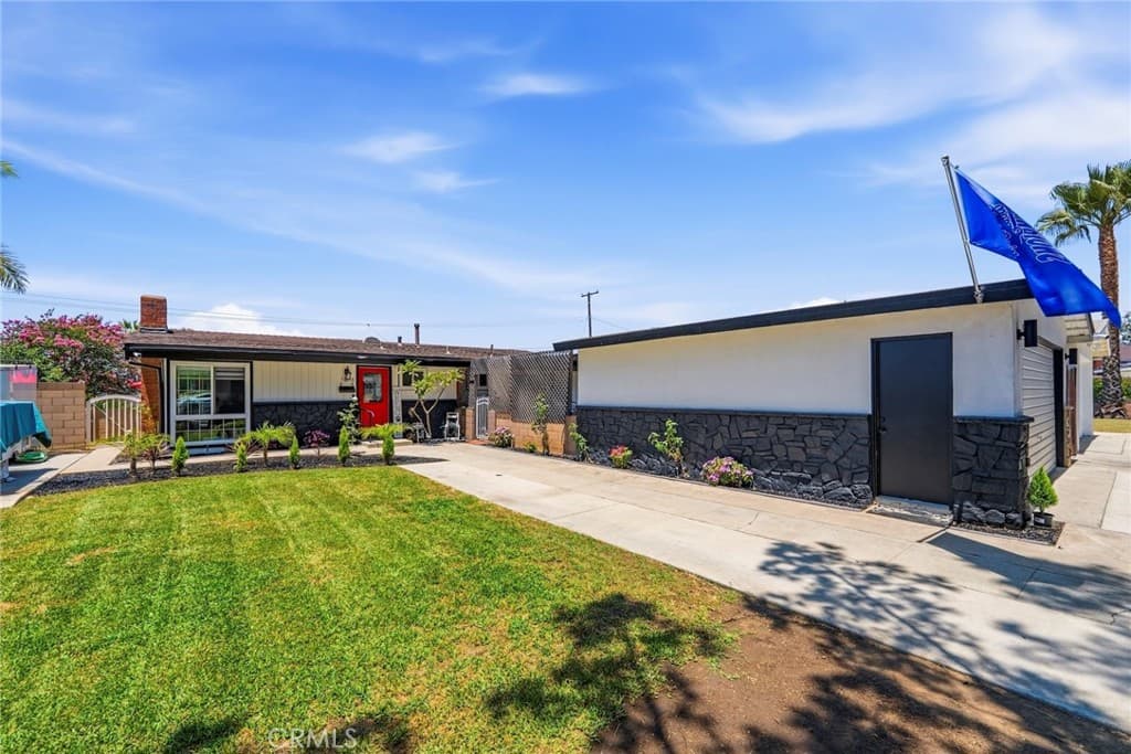 Home at 1013 N Lyman, Covina — photo 1 of 12