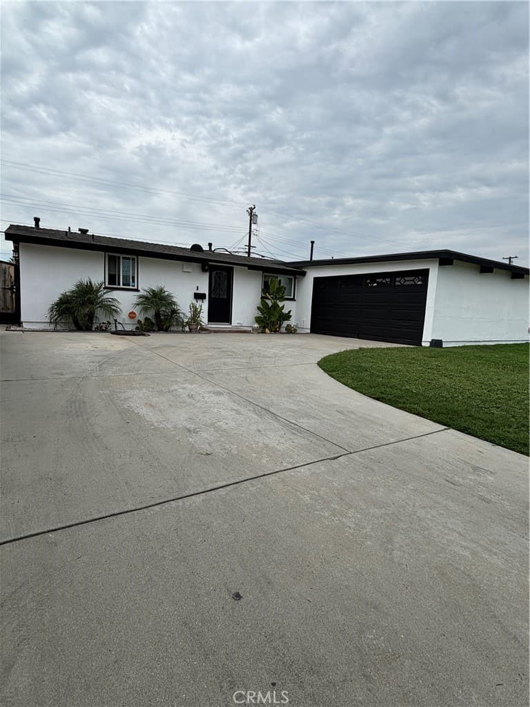 Home at 1221 N Aldenville, Covina — photo 5 of 12