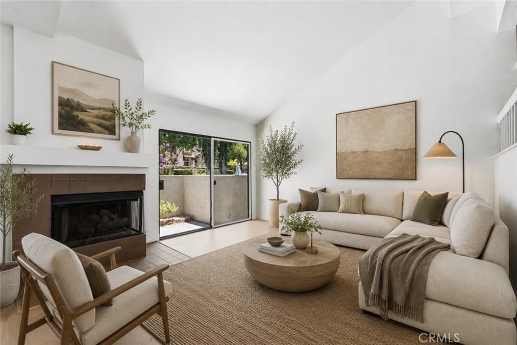 Condo at 22 Mesquite Place, Pomona — photo 3 of 12
