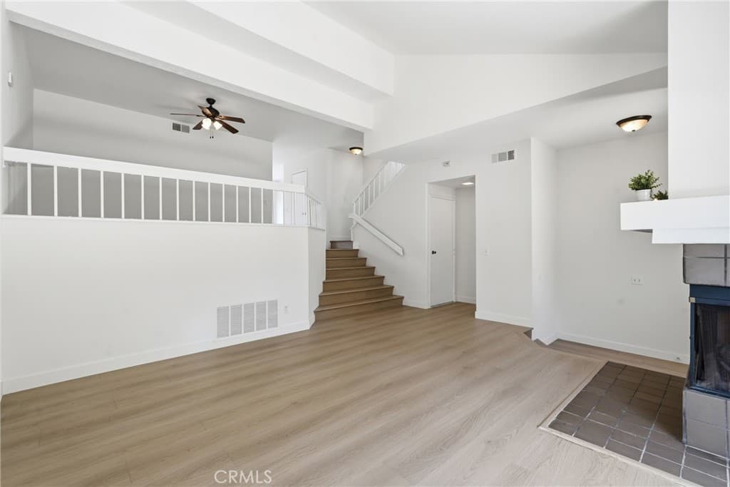 Condo at 22 Mesquite Place, Pomona — photo 6 of 12